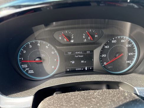 Used 2021 Chevrolet Traverse LS image 4