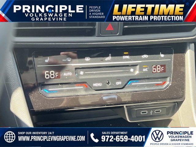 Used 2026 Volkswagen Jetta Sport FWD image 19