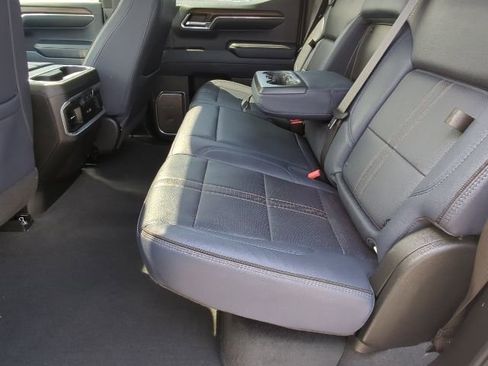 Used 2024 Chevrolet Silverado 1500 High Country AWD/4WD image 27