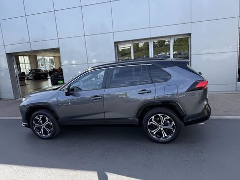 Certified 2024 Toyota RAV4 XSE w/ Premium Package AWD/4WD image 3