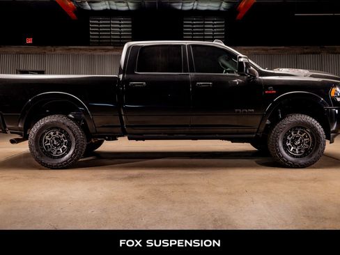 Used 2023 RAM 2500 Limited image 10