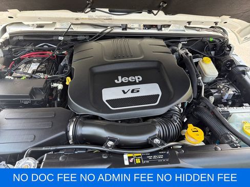 Used 2017 Jeep Wrangler Unlimited Rubicon AWD/4WD image 22