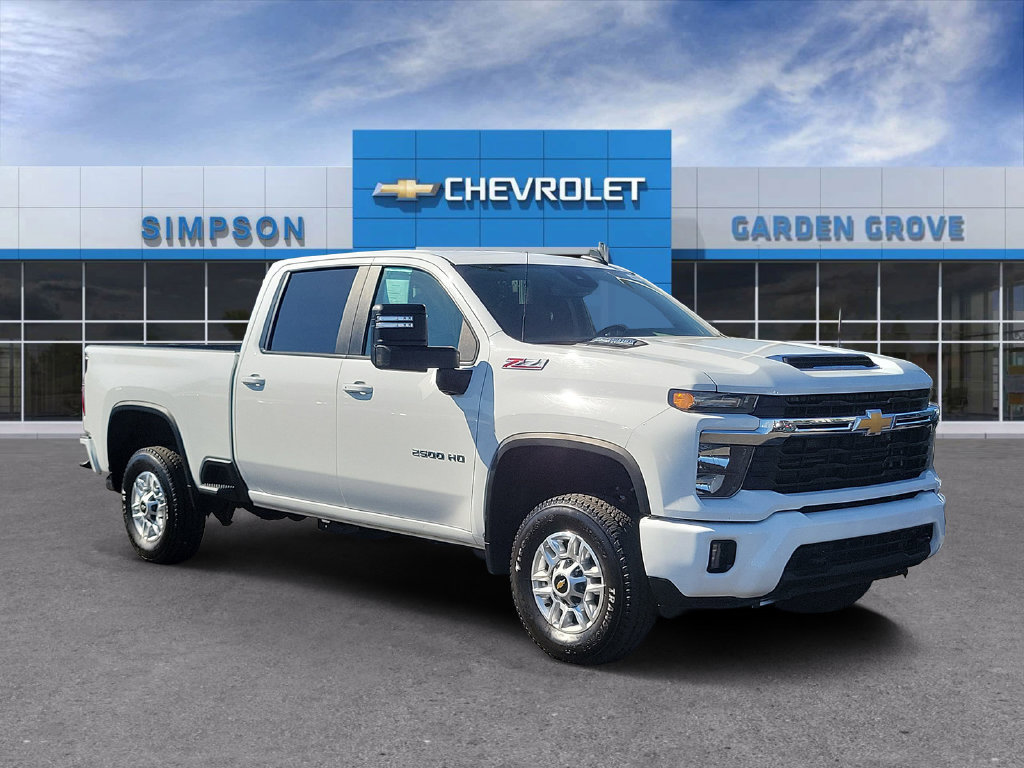 Used 2024 Chevrolet Silverado 2500 LT AWD/4WD image 1