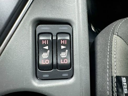 Certified 2025 Subaru Crosstrek 2.0i Premium image 17