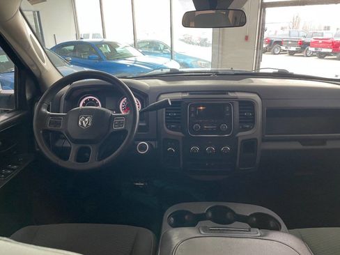 Used 2015 RAM 1500 Express image 24