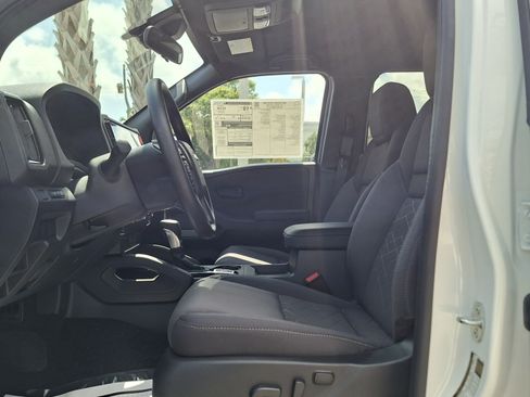 New 2026 Nissan Frontier SV w/ Tow Package AWD/4WD image 6