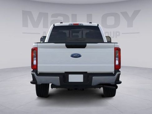 New 2026 Ford F250 XLT w/ FX4 Off-Road Package AWD/4WD image 5