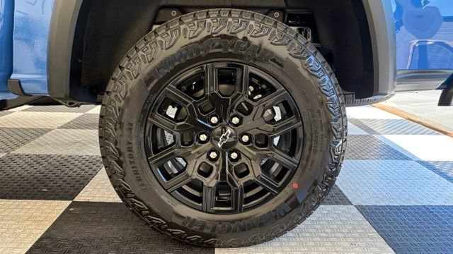 New 2026 Chevrolet Colorado Trail Boss AWD/4WD image 10