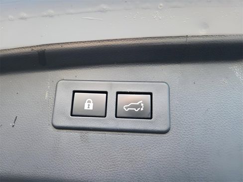 Certified 2023 Subaru Outback Limited image 21