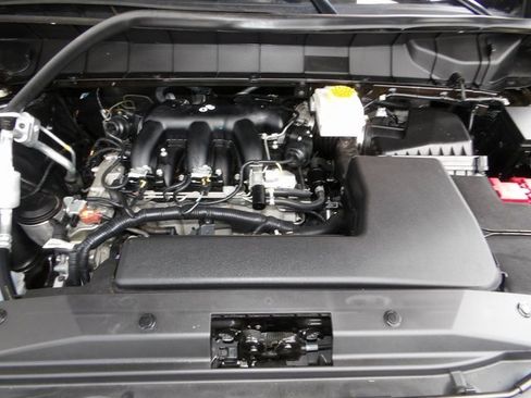 Certified 2024 Nissan Pathfinder S image 39