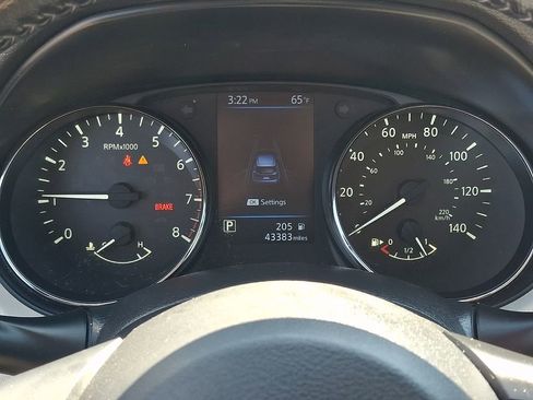 Used 2020 Nissan Rogue Sport SV w/ All-Weather Package AWD/4WD image 20