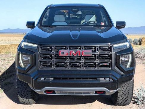 Used 2023 GMC Canyon AT4X AWD/4WD image 9