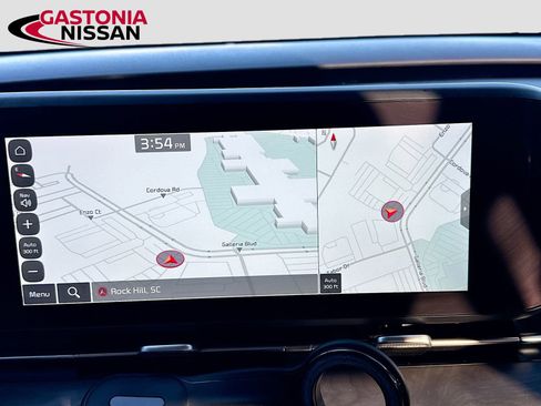 Used 2023 Kia Carnival SX image 17