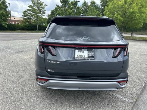 New 2026 Hyundai Tucson Limited FWD image 7