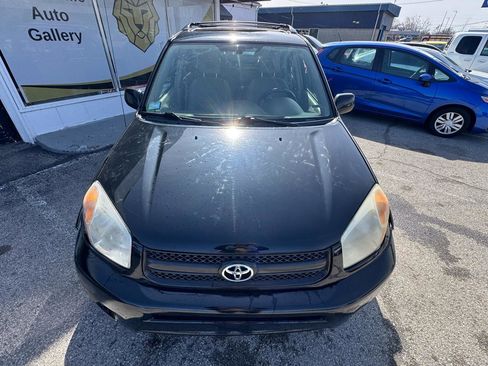 Used 2005 Toyota RAV4 4WD image 9