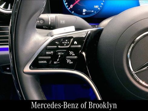Certified 2022 Mercedes-Benz E 350 4MATIC Sedan image 26