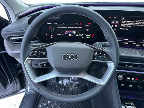 New 2025 Audi Q5 Premium image 23
