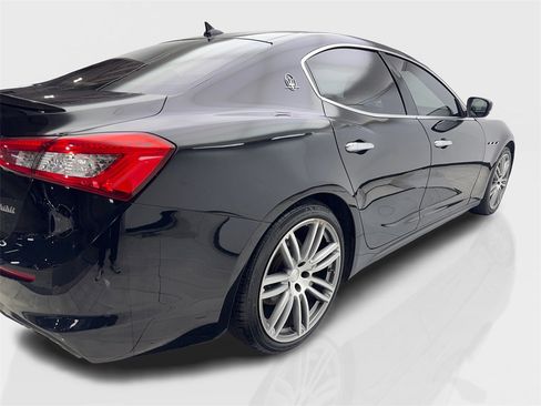 Used 2019 Maserati Ghibli image 13