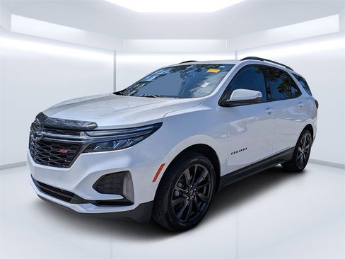 Used 2022 Chevrolet Equinox RS w/ RS Leather Package image 7