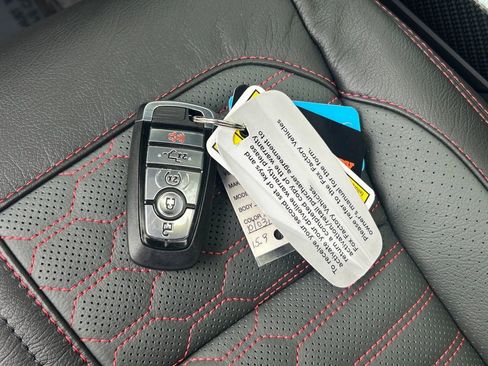 New 2025 Ford F150 Lariat w/ Equipment Group 502A High image 44