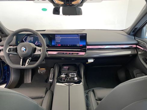 New 2026 BMW 540i xDrive w/ Executive Package image 15