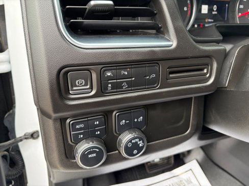 Used 2021 Chevrolet Tahoe Premier image 11