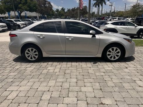 Used 2024 Toyota Corolla LE FWD image 14