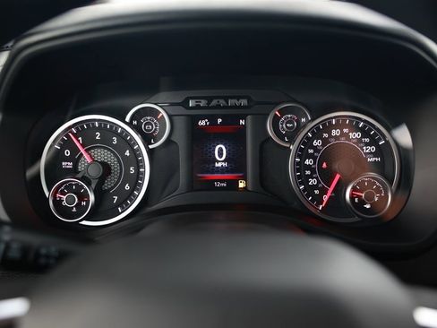 New 2026 RAM 1500 Tradesman AWD/4WD image 17