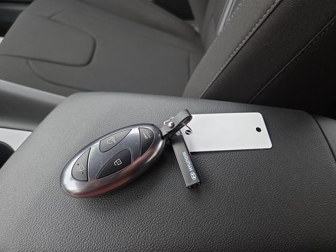 New 2026 Hyundai Elantra Sport image 28