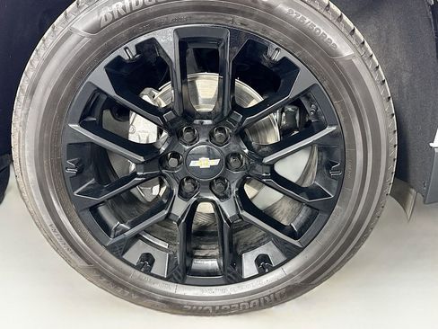 Used 2023 Chevrolet Tahoe LS image 33