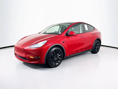 Used 2021 Tesla Model Y Long Range AWD/4WD image 3