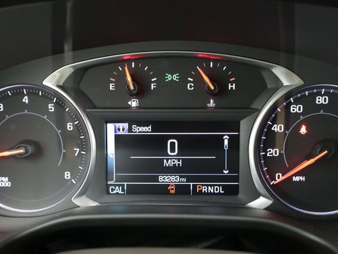 Used 2019 GMC Acadia SLT w/ LPO, Cargo Package FWD image 27