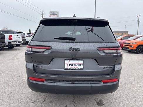 New 2025 Jeep Grand Cherokee L Limited w/ Luxury Tech Group II image 4