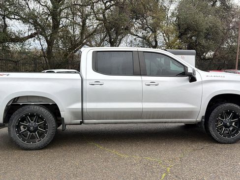 Used 2022 Chevrolet Silverado 1500 LT image 4