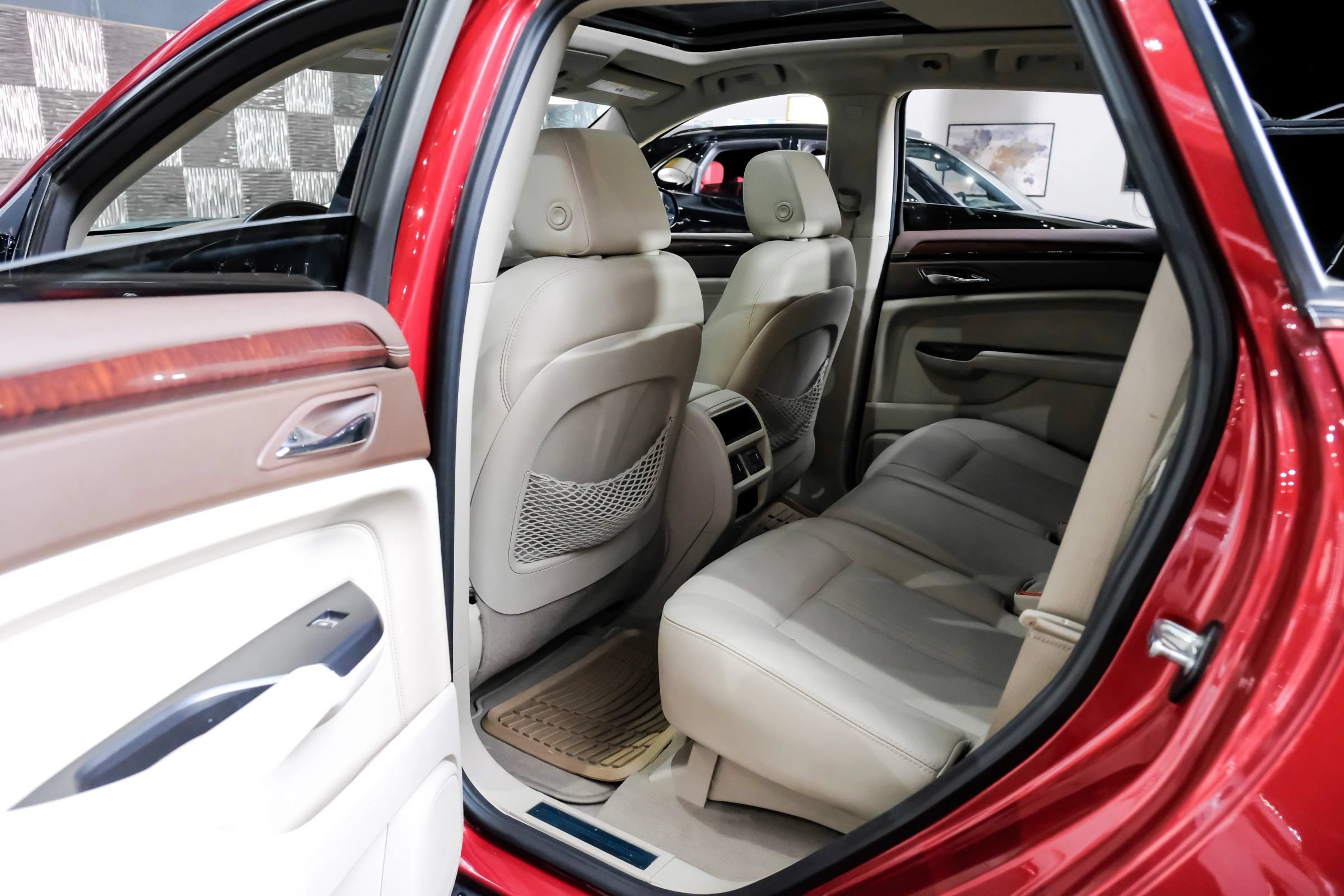 Used 2016 Cadillac SRX Luxury FWD image 43