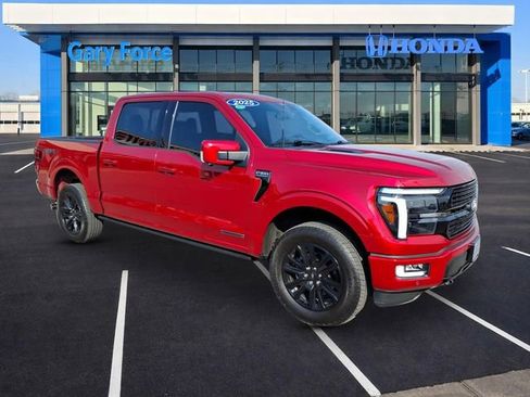 Used 2025 Ford F150 Platinum AWD/4WD image 1