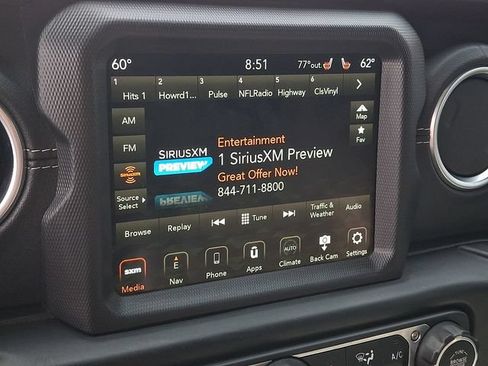 Used 2020 Jeep Wrangler Unlimited Sahara w/ Dual Top Group AWD/4WD image 13