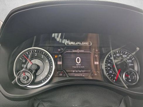 Used 2020 RAM 1500 Big Horn image 10