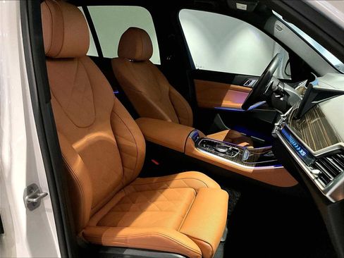 Used 2025 BMW X5 xDrive50e w/ M Sport Package image 22
