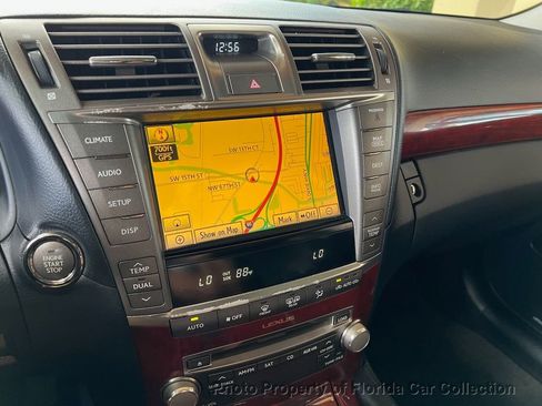 Used 2010 Lexus LS 460 RWD image 49