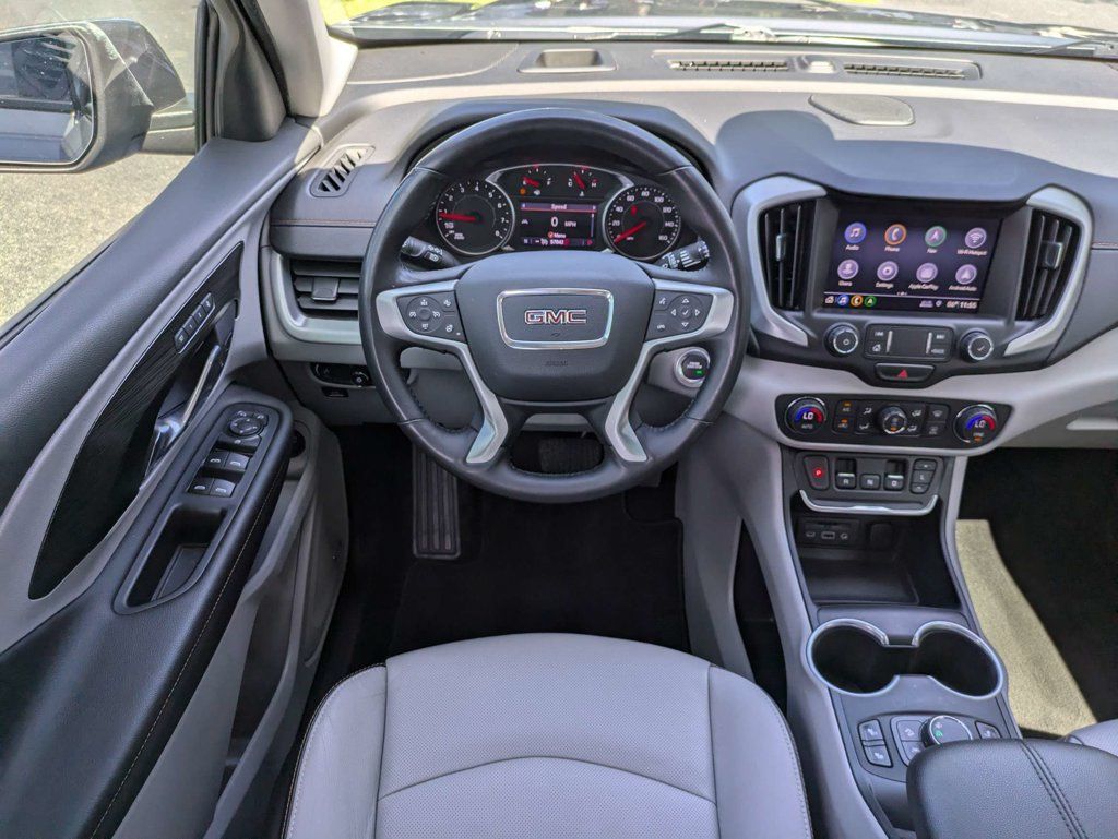 Used 2020 GMC Terrain SLT w/ Preferred Package FWD image 15