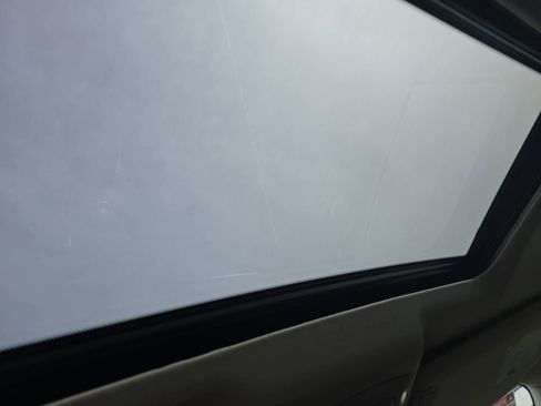 Used 2021 Nissan Armada SL w/ Captain's Chairs Package image 29