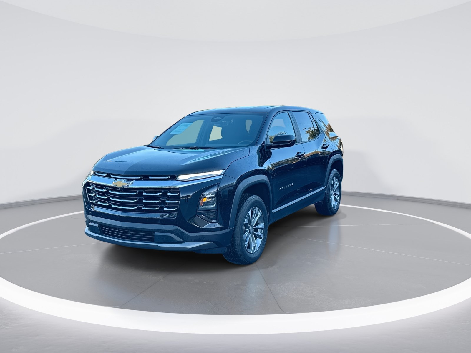 Used 2025 Chevrolet Equinox LT FWD image 5