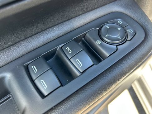 Used 2022 GMC Terrain SLE w/ Driver Convenience Package AWD/4WD image 20