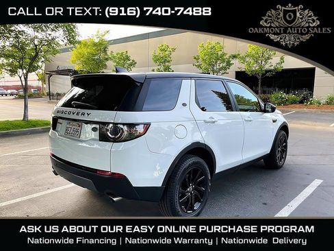 Used 2018 Land Rover Discovery Sport SE AWD/4WD image 14