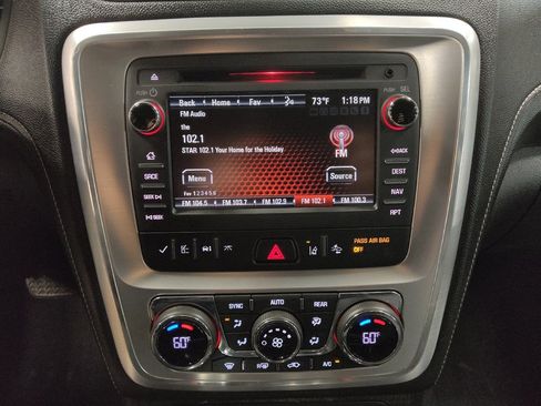 Used 2017 GMC Acadia Limited SLT image 25