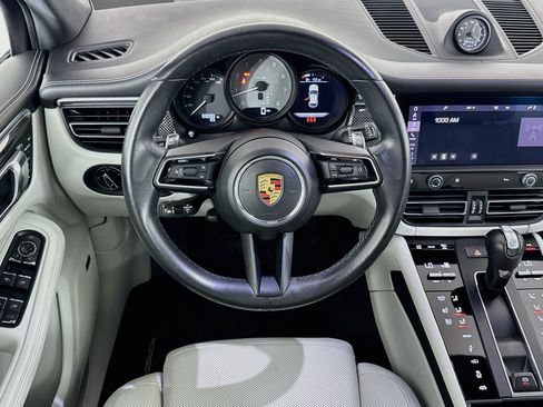 Used 2023 Porsche Macan S AWD/4WD image 15