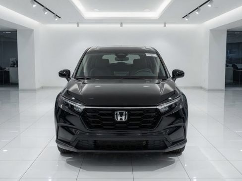 Used 2024 Honda CR-V LX image 2