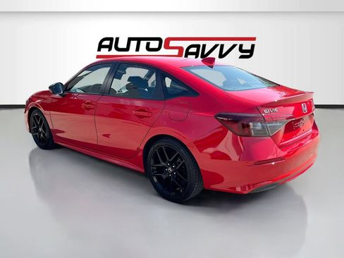Used 2025 Honda Civic Sport image 5