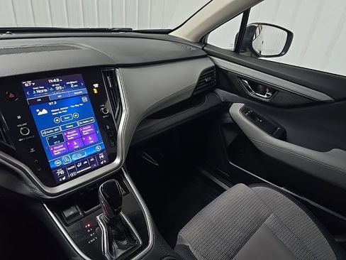 Used 2022 Subaru Outback Premium image 25